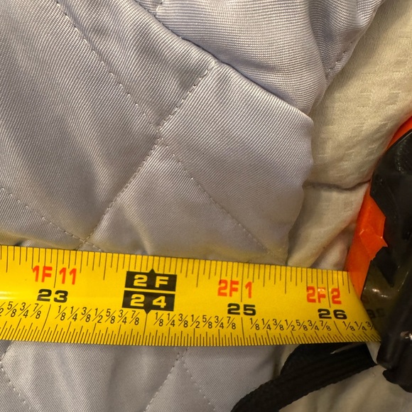 Burberry London quilted like New - Picture 8 of 8